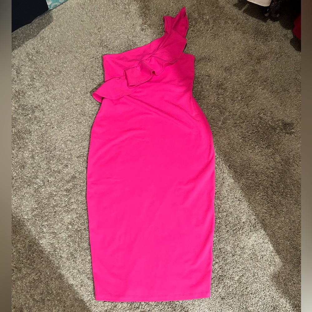 Susana Monaco Hot Pink One-Shoulder Dress - Picture 3 of 13